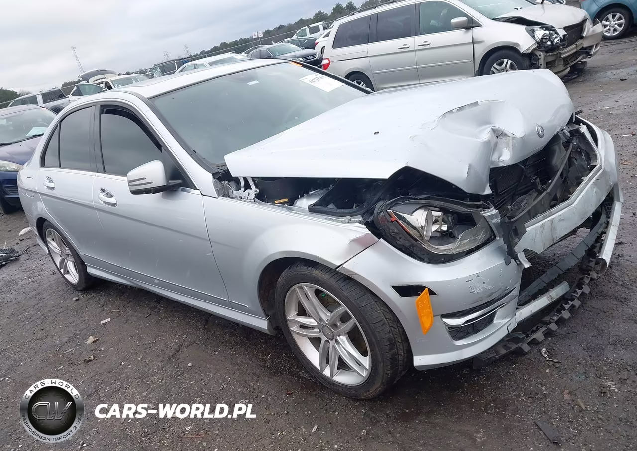 2013 Mercedes-Benz C 250 Sport