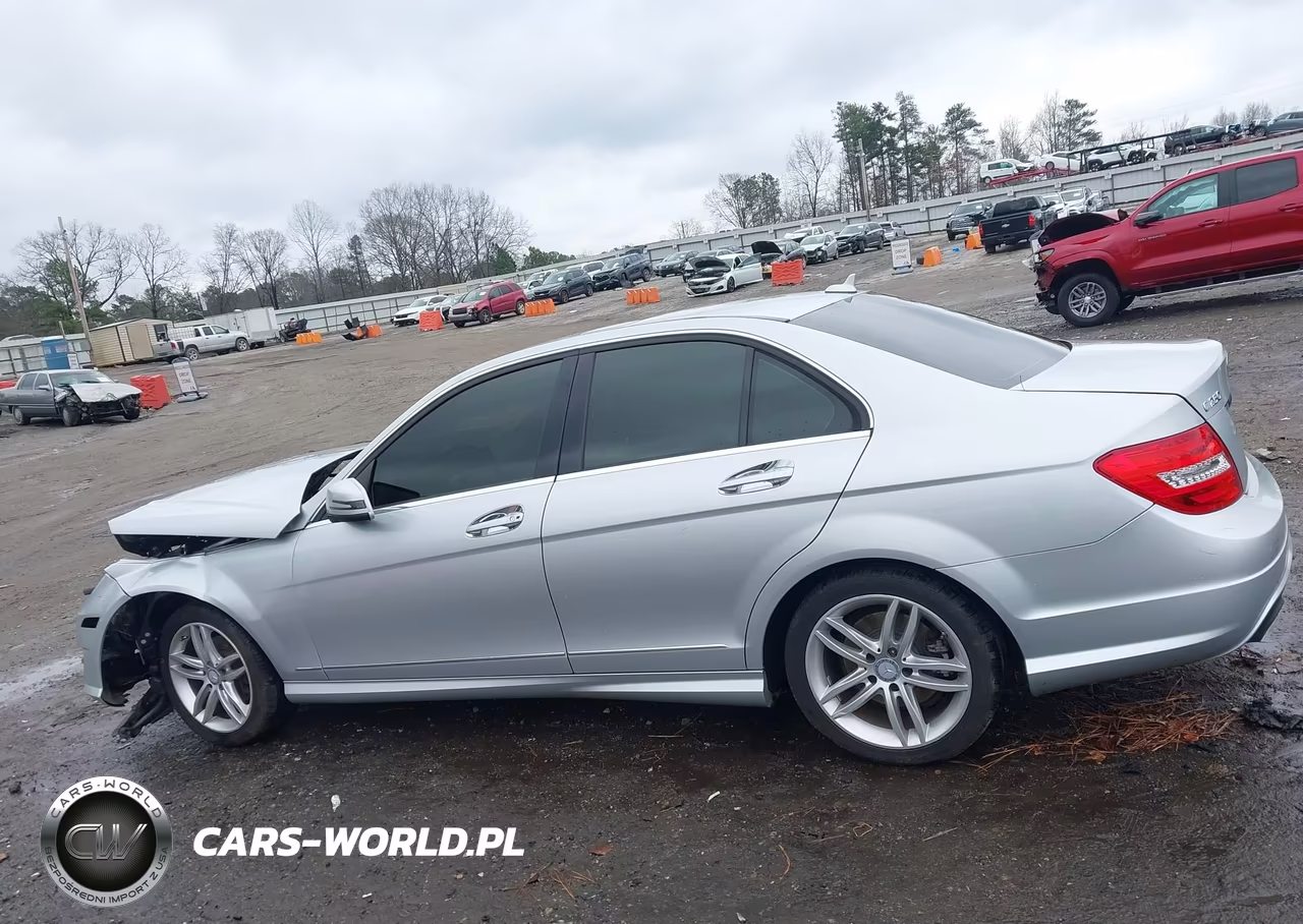 2013 Mercedes-Benz C 250 Sport VIN:WDDGF4HB5DR296358 - 14
