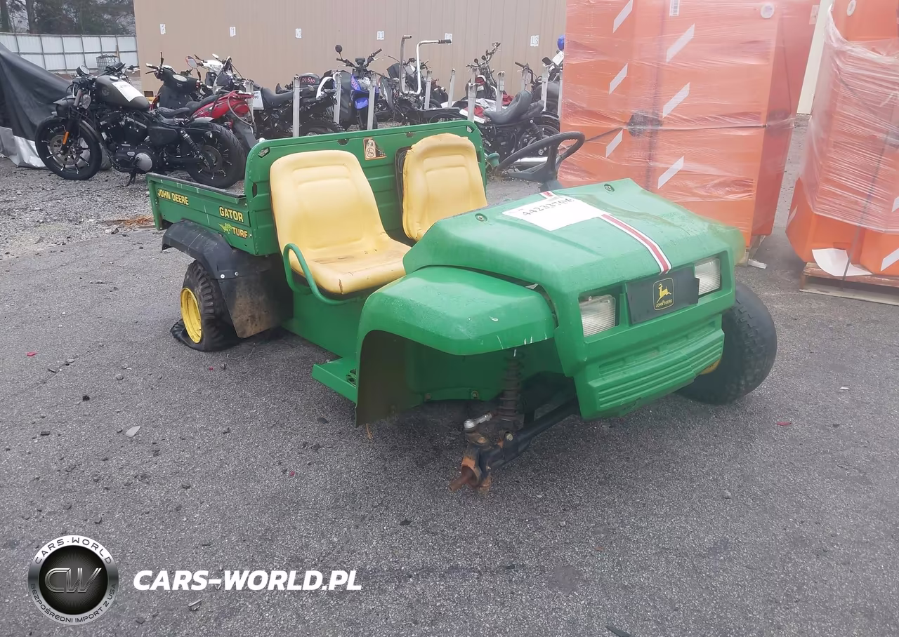 2000 John Deere Gator