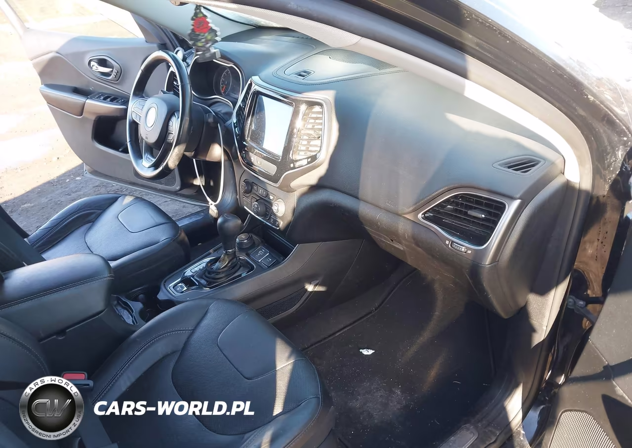 2019 Jeep Cherokee Limited 4X4 VIN:1C4PJMDX3KD380537 - 5