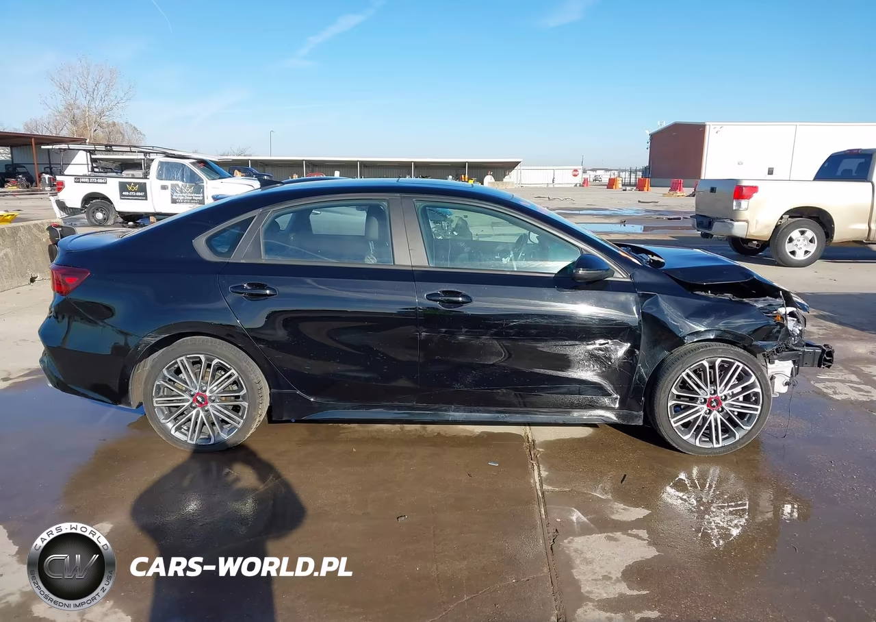 2022 Kia Forte Gt VIN:3KPF44AC1NE478151 - 13