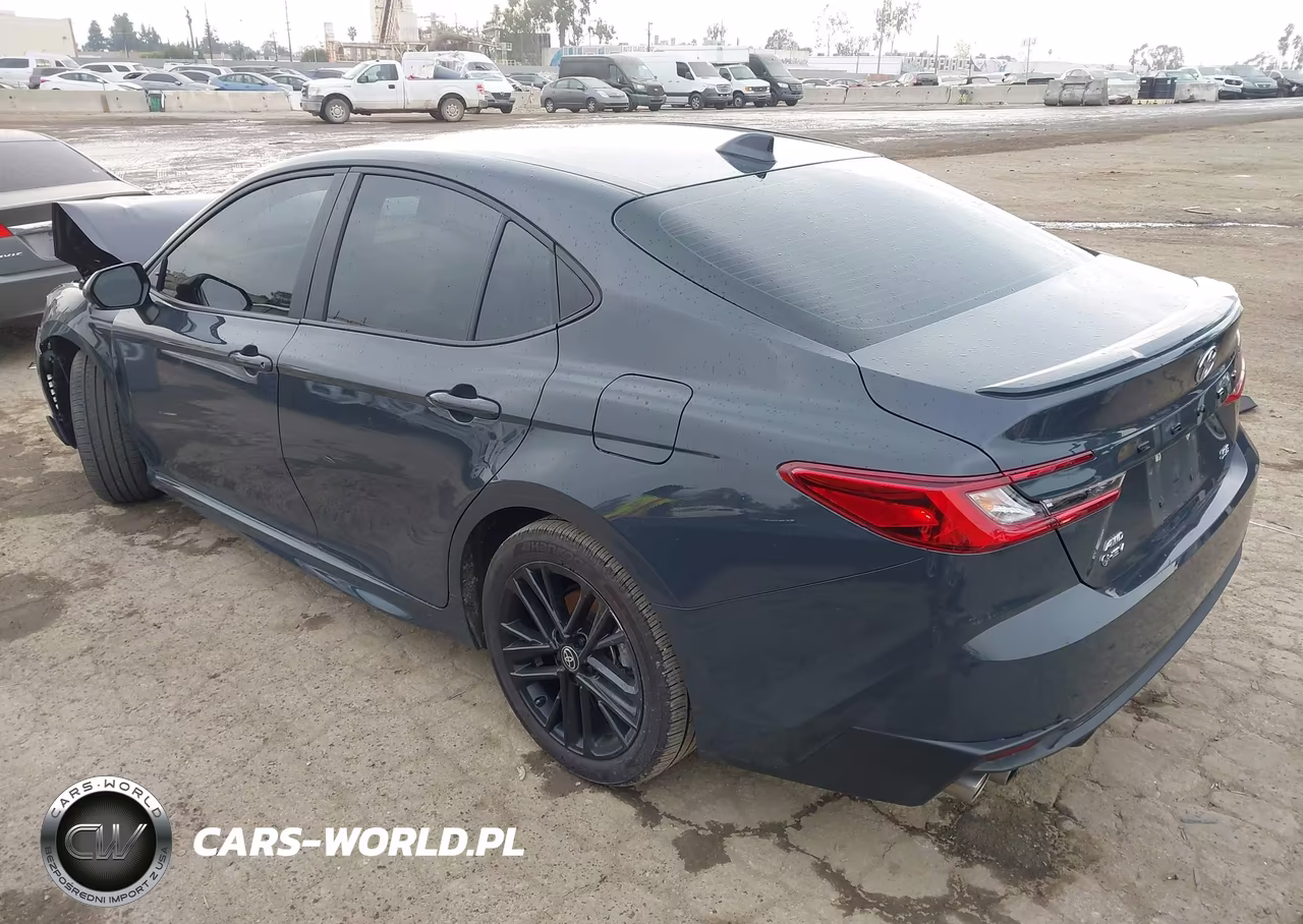 2025 Toyota Camry Se VIN:4T1DBADK3SU010980 - 3