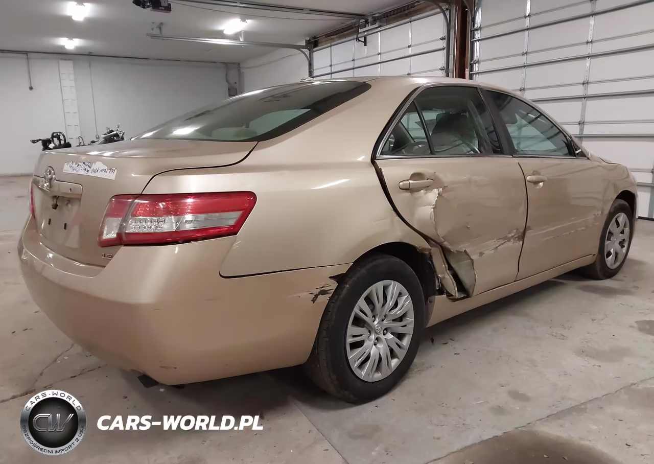 2010 Toyota Camry Le VIN:4T1BF3EKXAU115200 - 4