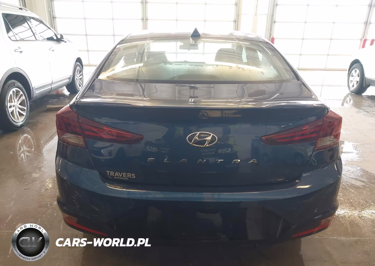 2020 Hyundai Elantra Sel VIN:5NPD84LF3LH558546 - 16