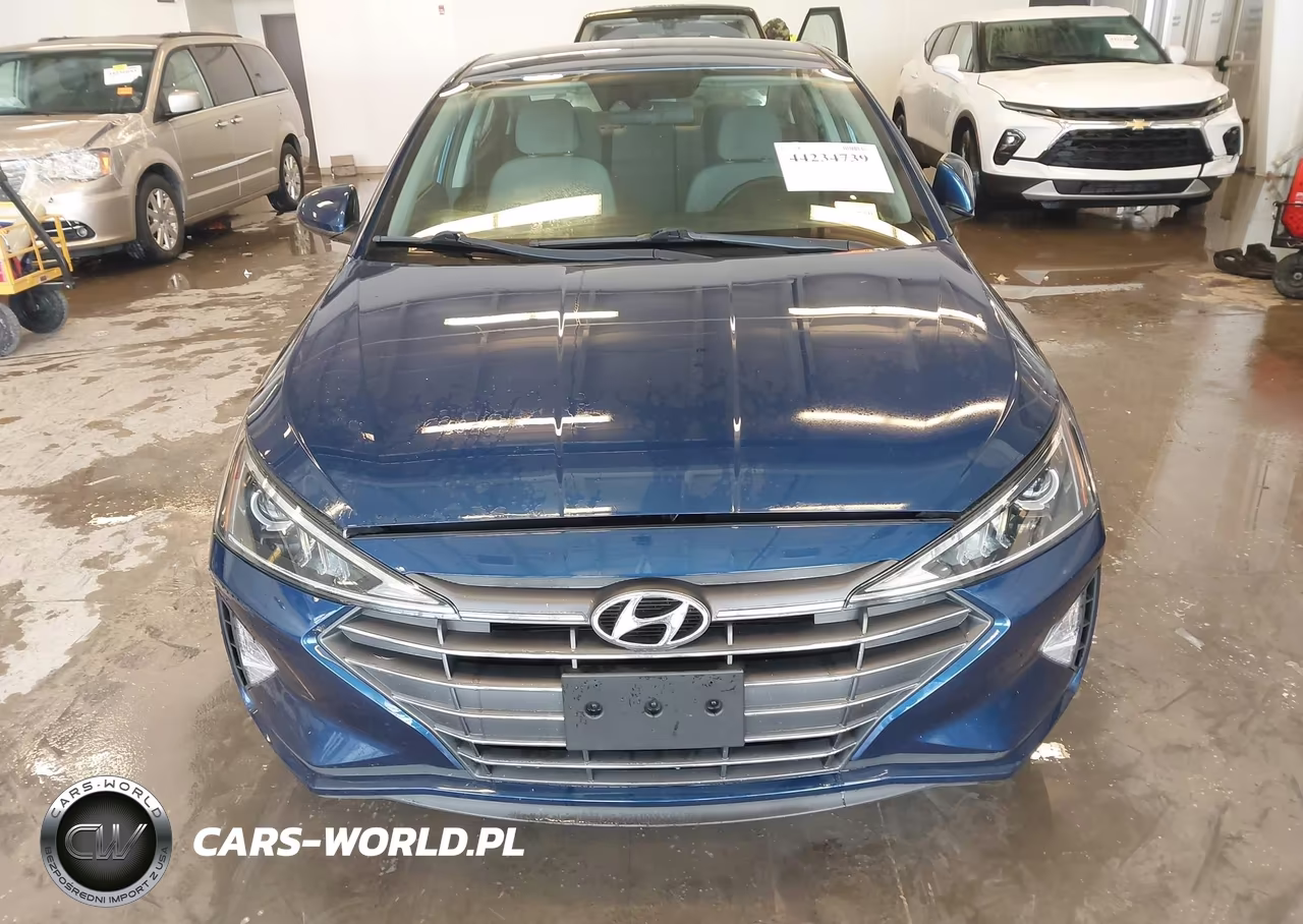 2020 Hyundai Elantra Sel VIN:5NPD84LF3LH558546 - 17