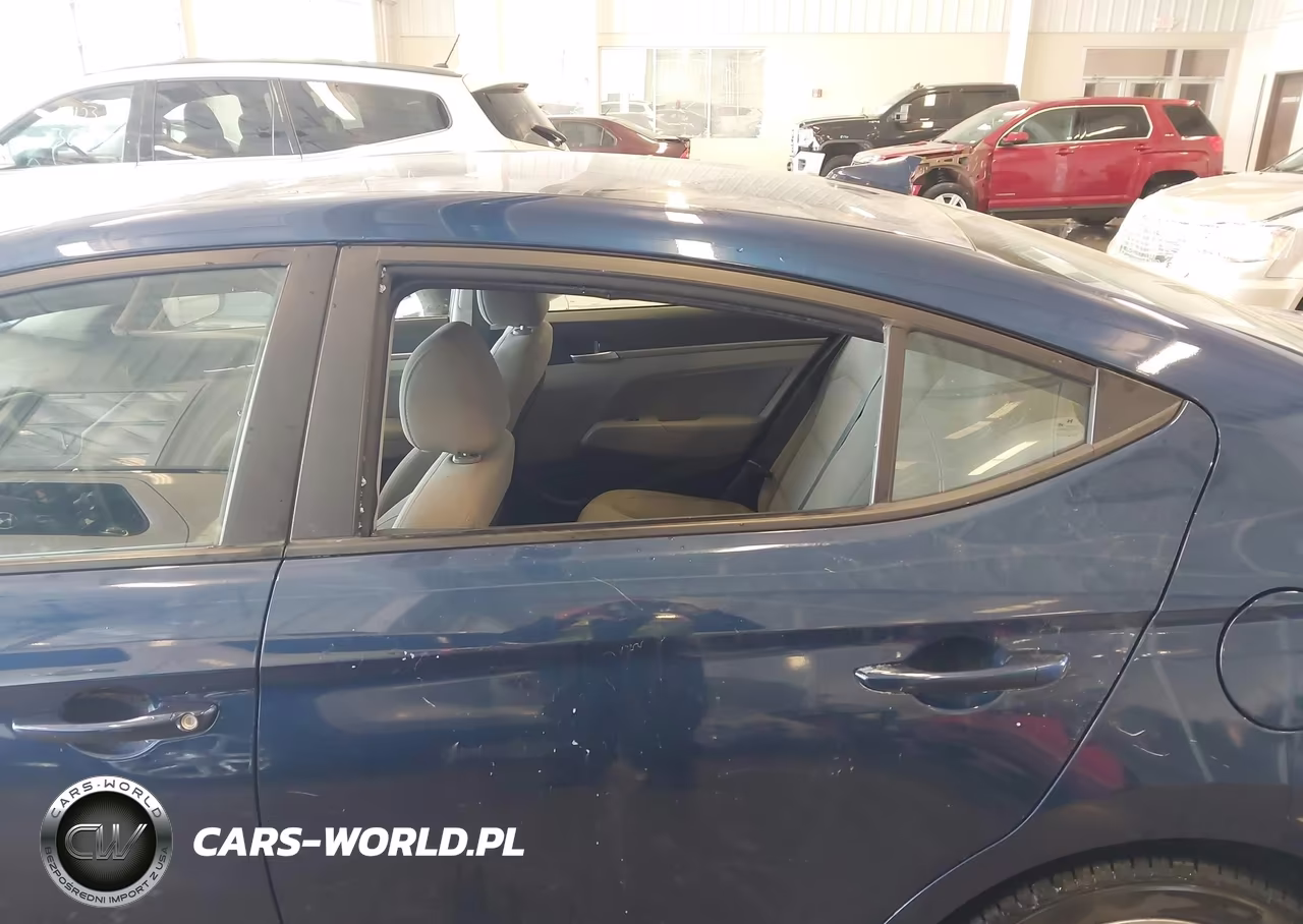 2020 Hyundai Elantra Sel VIN:5NPD84LF3LH558546 - 6