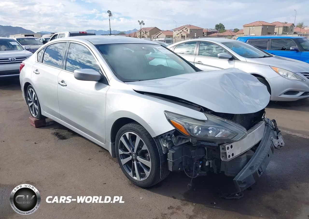 2016 Nissan Altima 2.5 Sr – zdjęcie 1 z 17