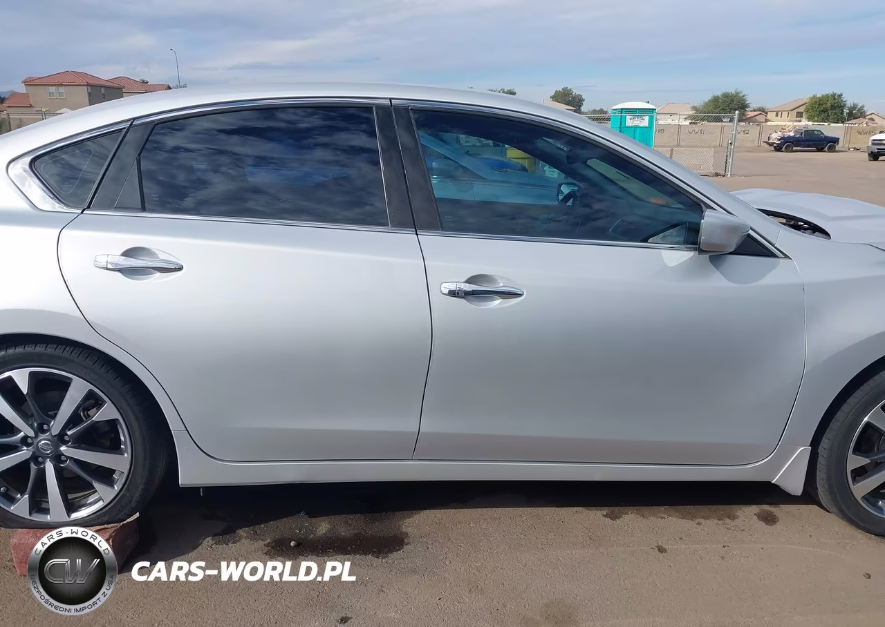 2016 Nissan Altima 2.5 Sr VIN:1N4AL3AP9GC264471 - 14