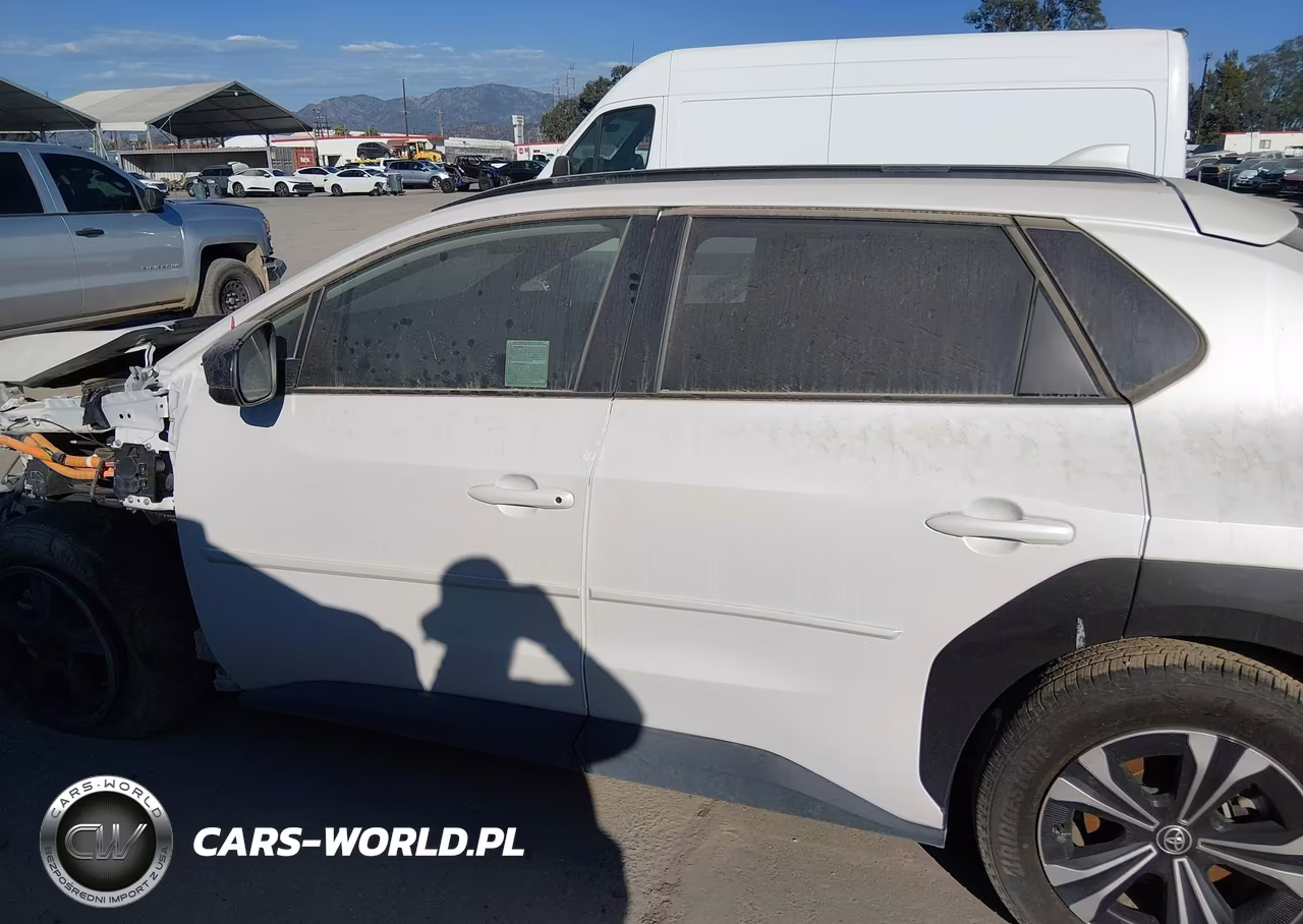 2025 Toyota Bz4X Xle VIN:JTMAAAAA0SA071520 - 15