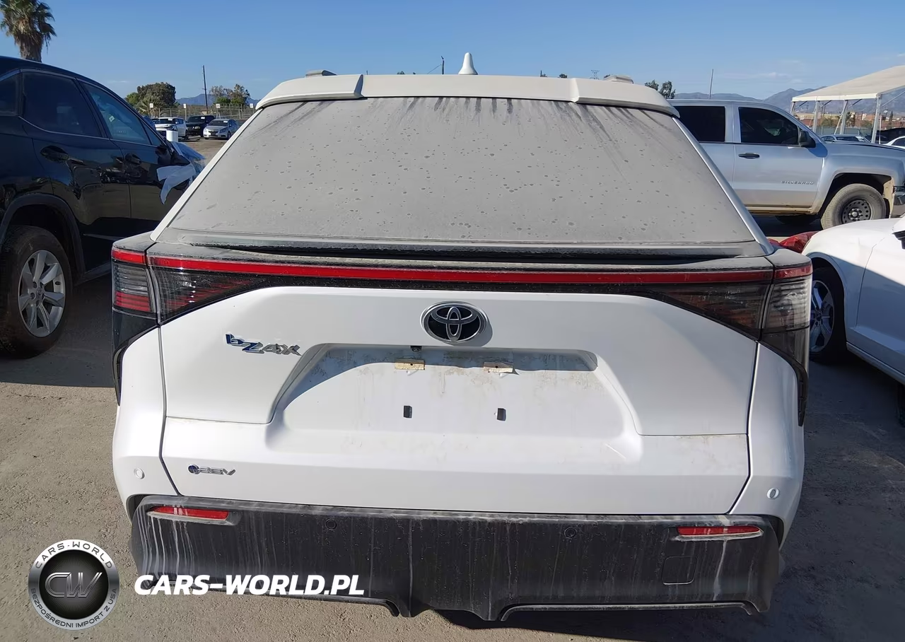 2025 Toyota Bz4X Xle VIN:JTMAAAAA0SA071520 - 17