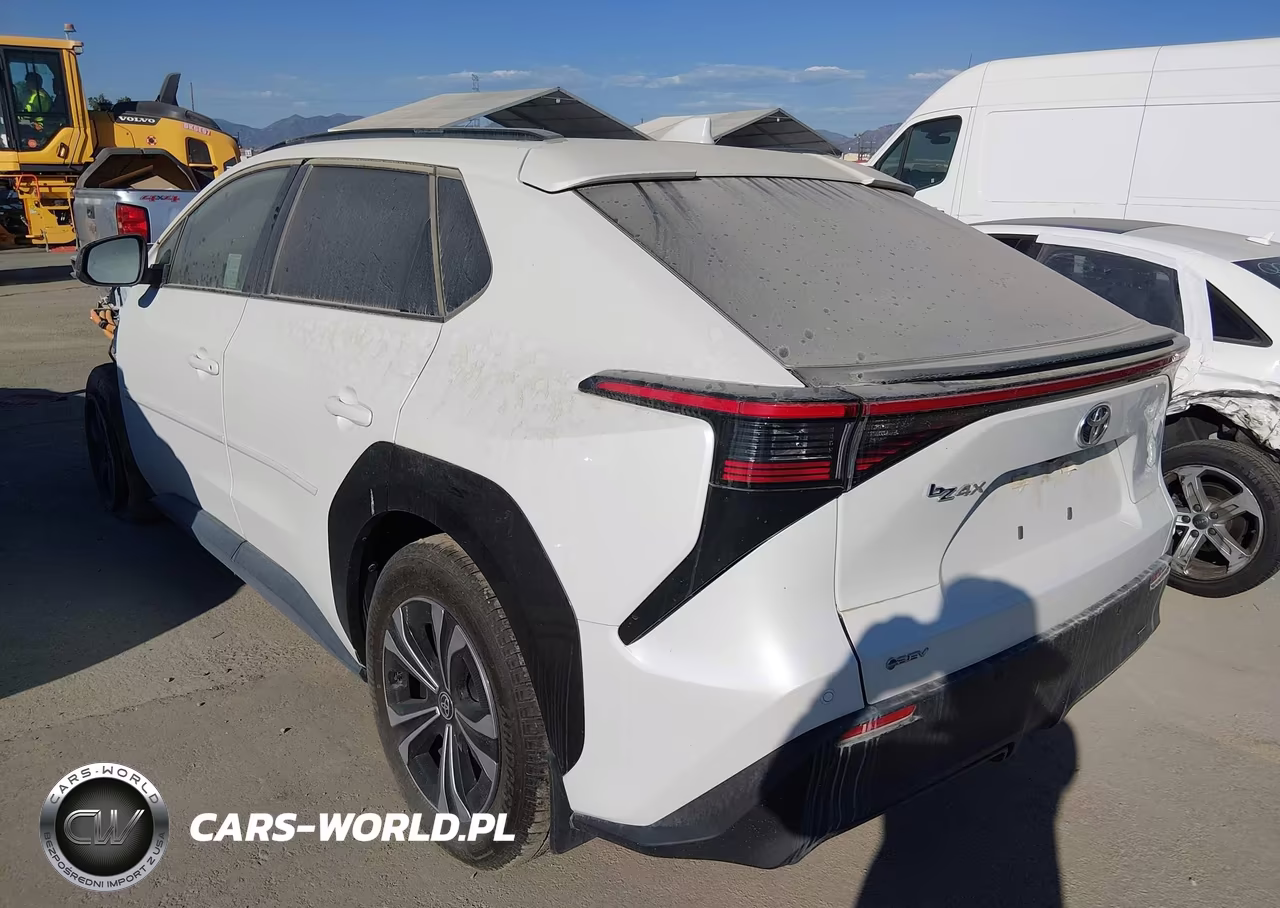 2025 Toyota Bz4X Xle VIN:JTMAAAAA0SA071520 - 3
