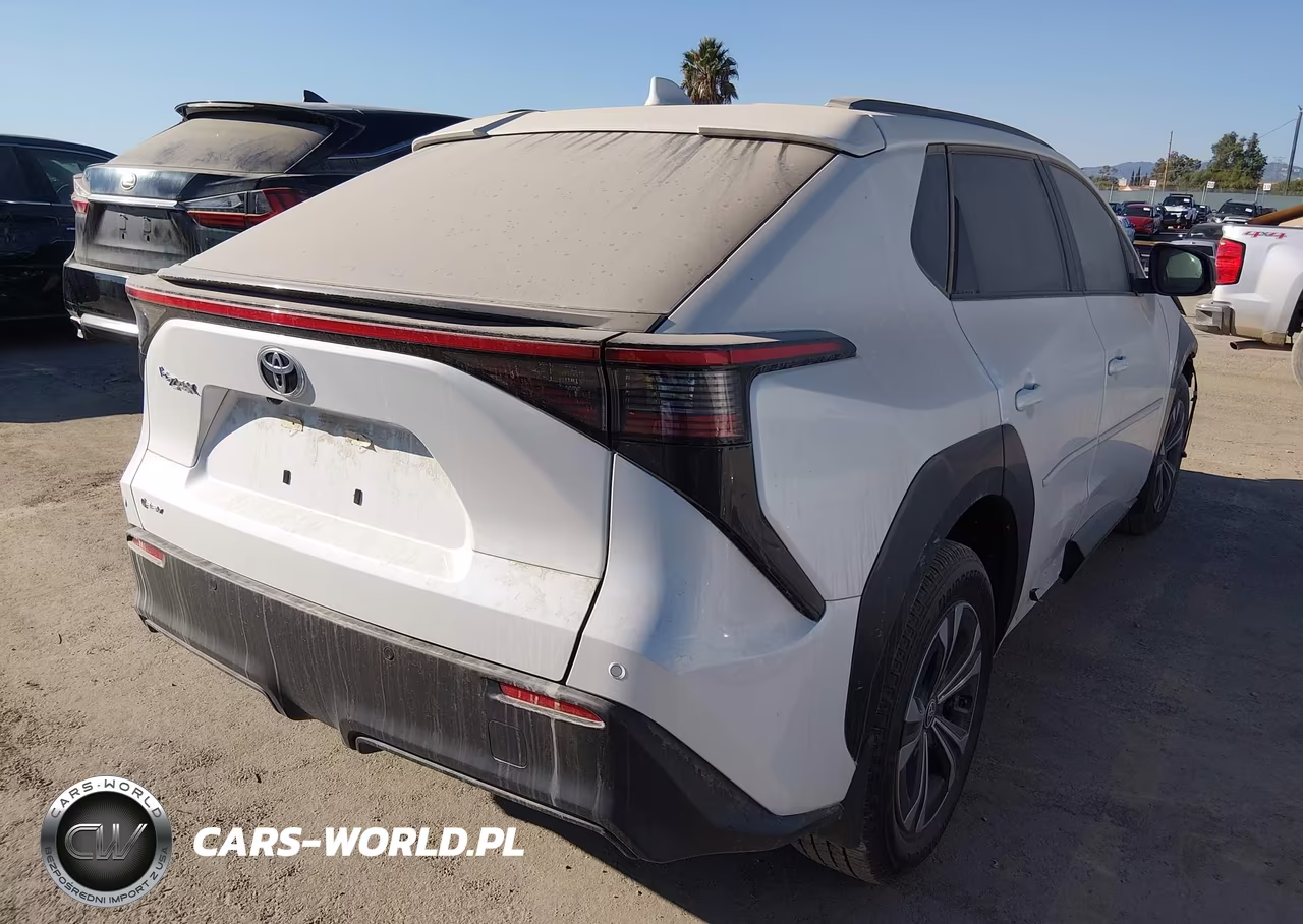 2025 Toyota Bz4X Xle VIN:JTMAAAAA0SA071520 - 4