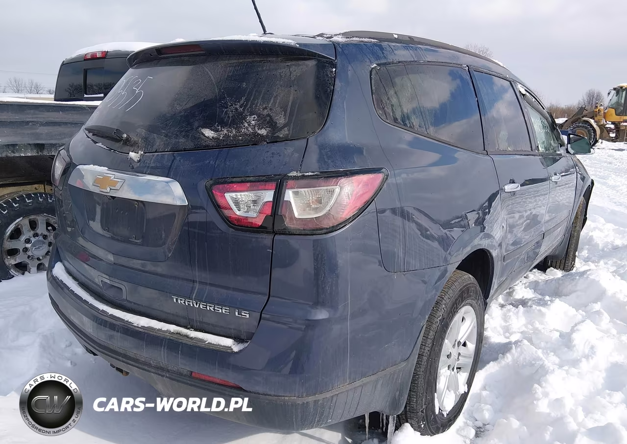 2013 Chevrolet Traverse Ls VIN:1GNKRFED8DJ105535 - 4