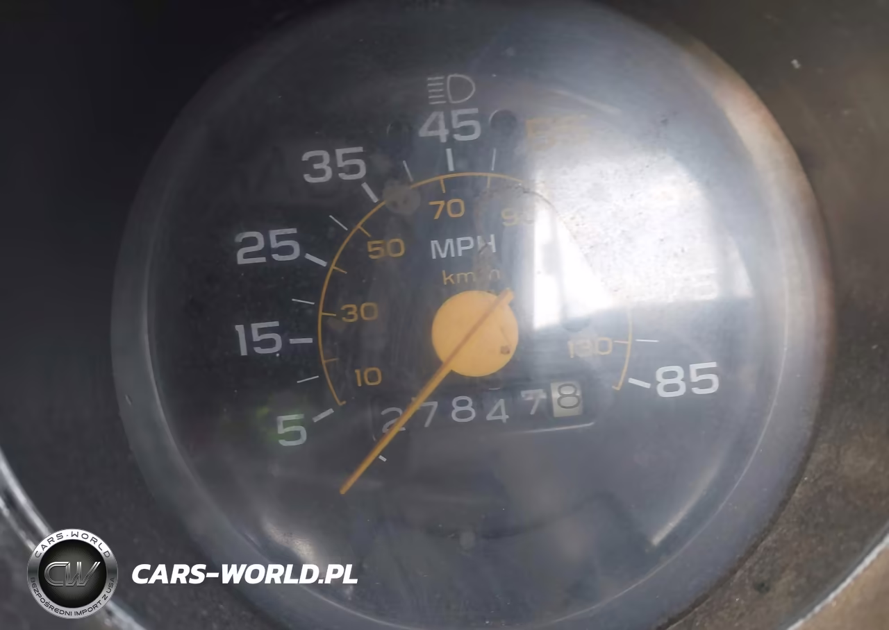 1984 Chevrolet C20 VIN:1GCGC24M7EJ105702 - 7