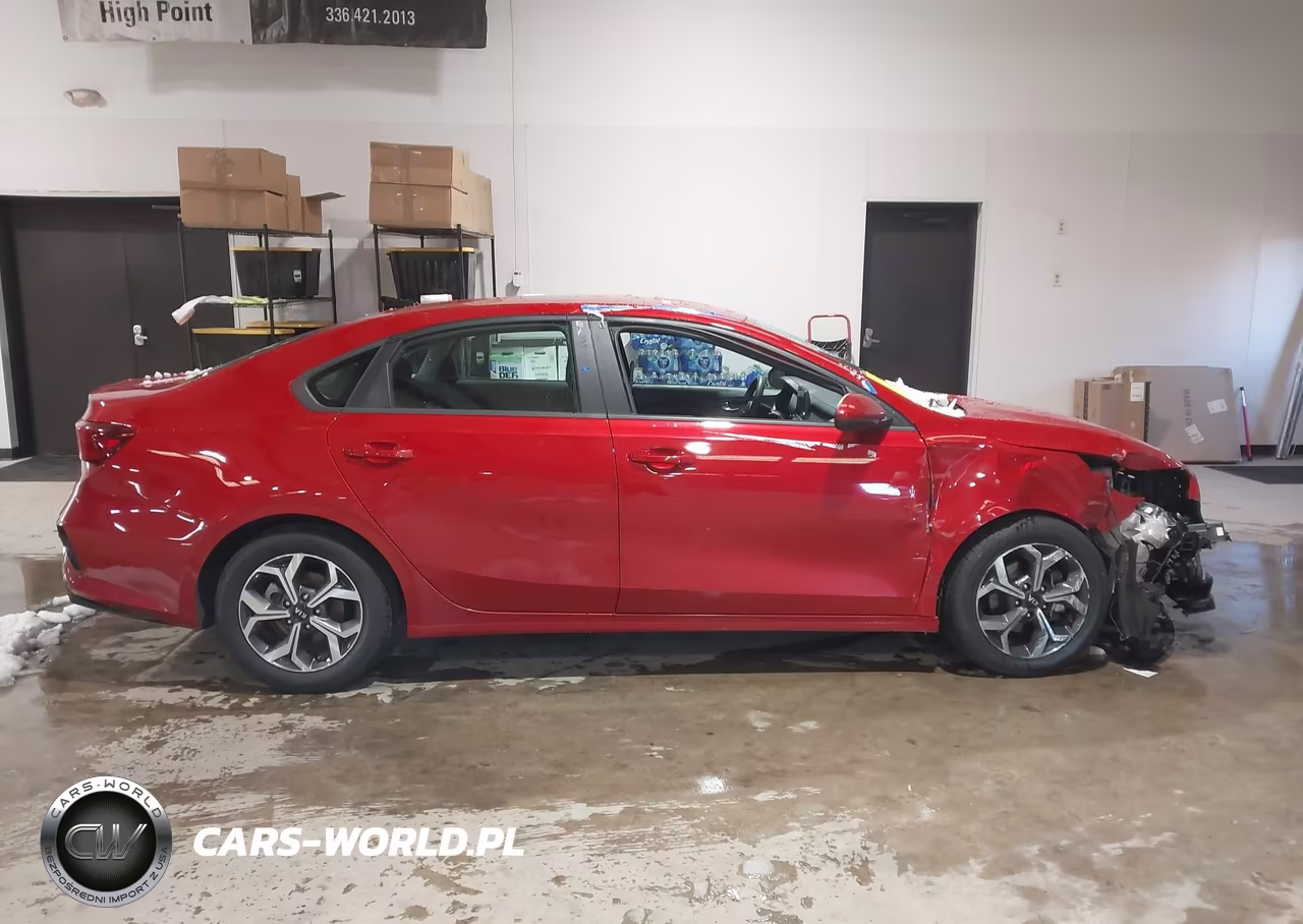 2021 Kia Forte Lxs VIN:3KPF24AD1ME330854 - 13