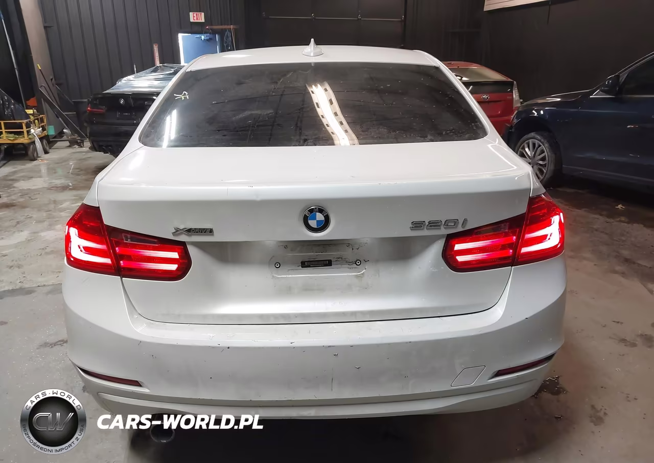 2014 BMW 320I xDrive VIN:WBA3C3C51EP662730 - 16