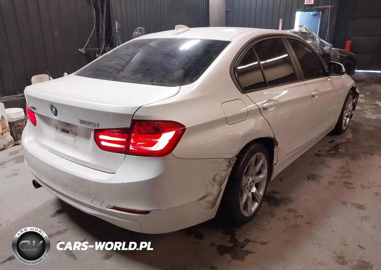 2014 BMW 320I xDrive VIN:WBA3C3C51EP662730 - 4