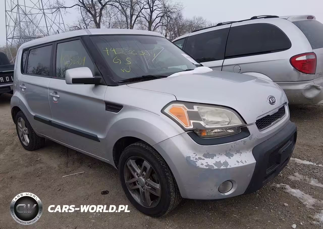 2011 Kia Soul +