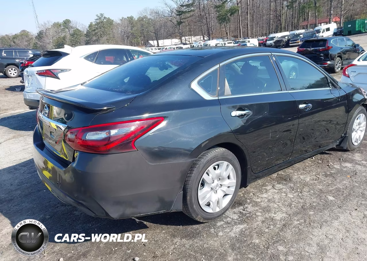 2017 Nissan Altima 2.5 Sr VIN:1N4AL3AP4HC246087 - 4