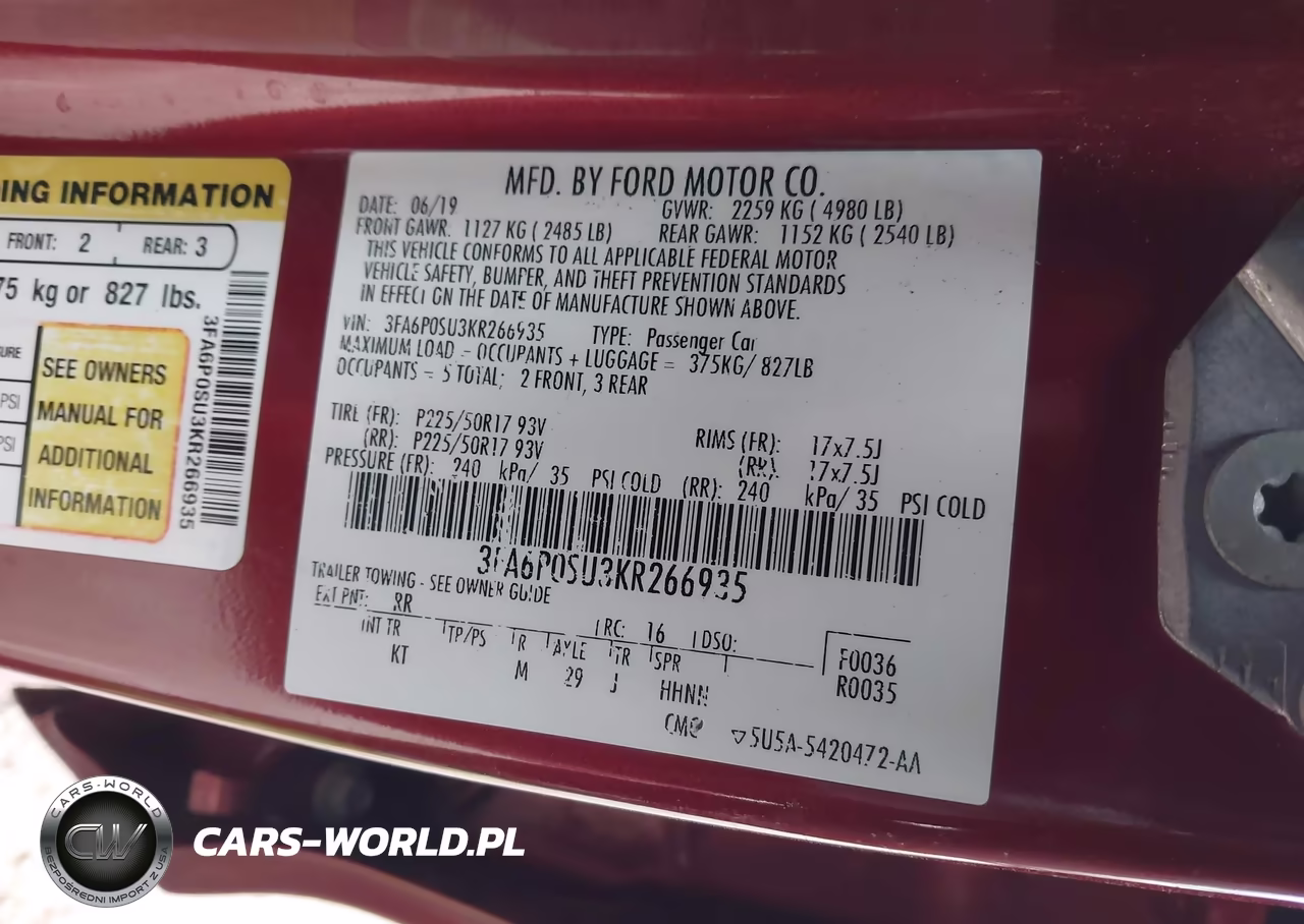 2019 Ford Fusion Energi Titanium VIN:3FA6P0SU3KR266935 - 9