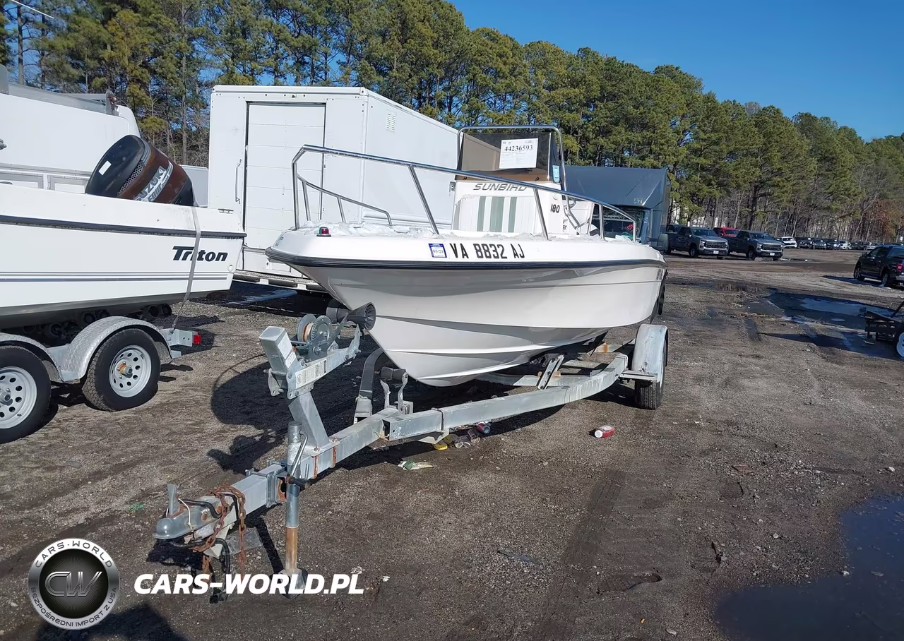 1994 Sunbird Fiberglass Center Console VIN:SB2M0268E494 - 2