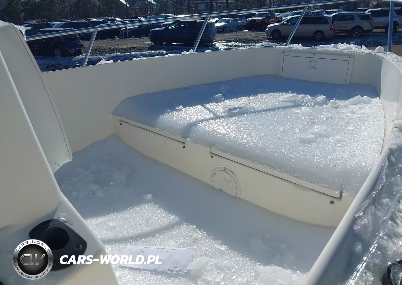 1994 Sunbird Fiberglass Center Console VIN:SB2M0268E494 - 5
