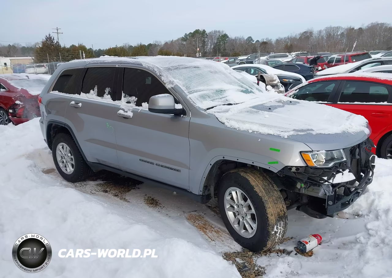 2018 Jeep Grand Cherokee Laredo 4X2