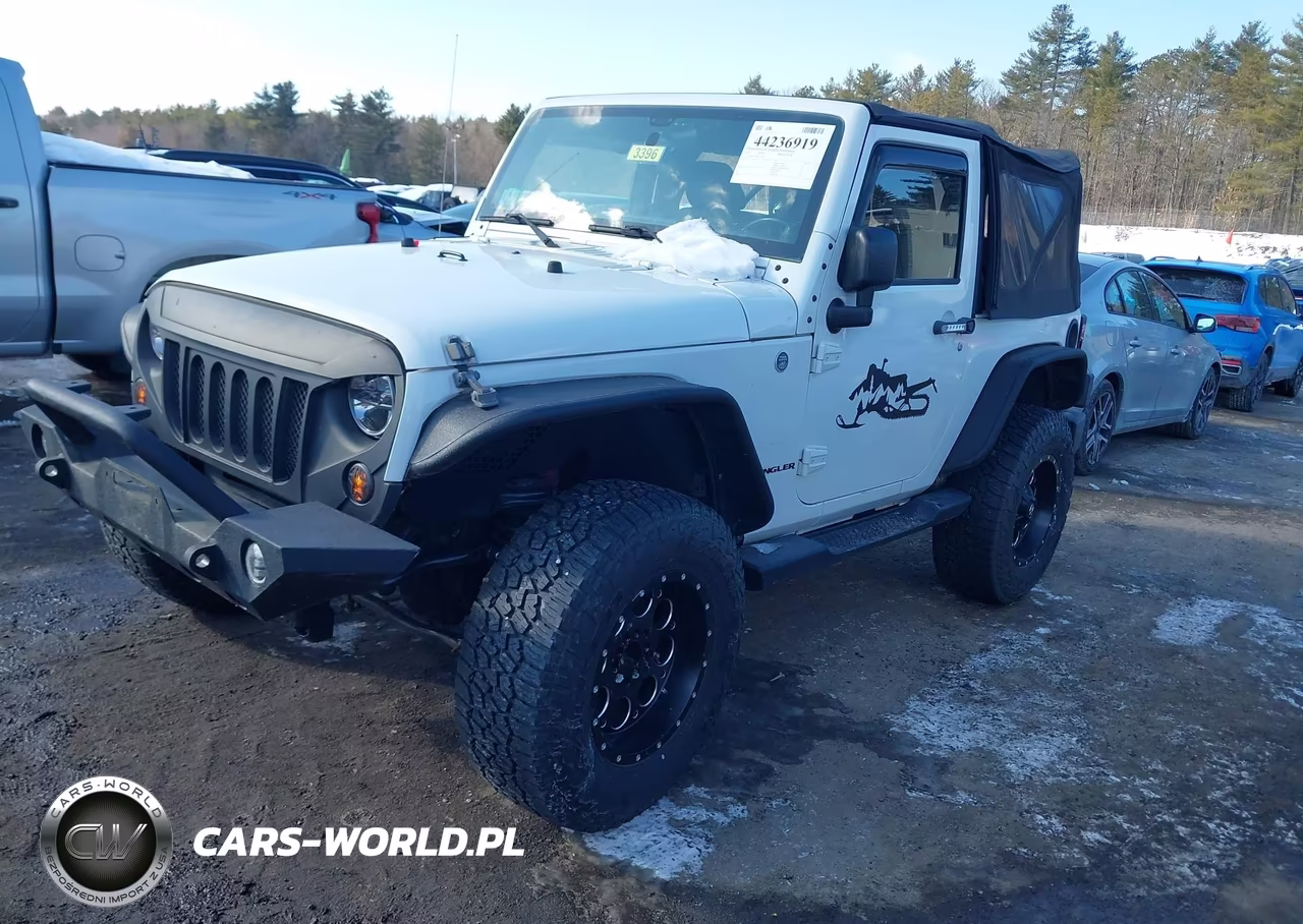 2011 Jeep Wrangler Sahara VIN:1J4AA5D19BL638793 - 2