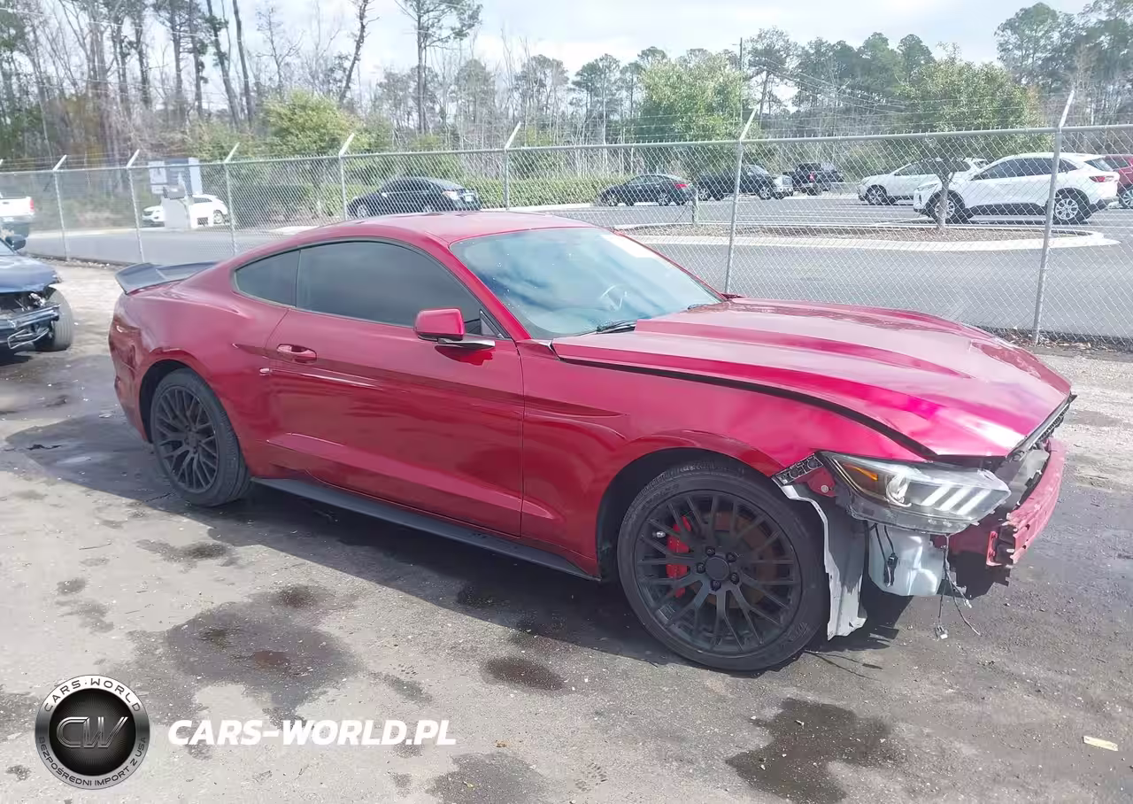 2015 Ford Mustang V6