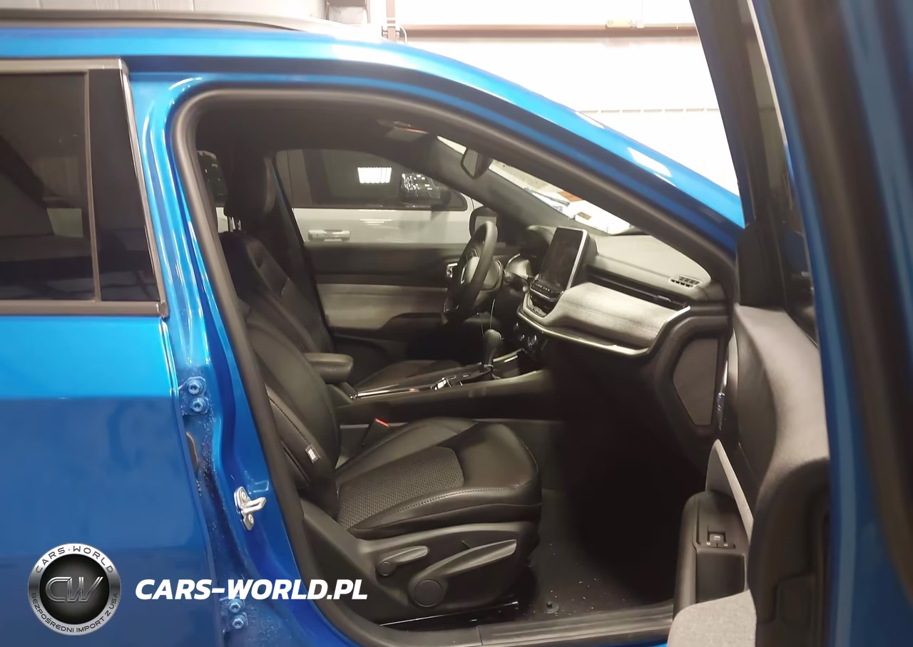 2025 Jeep Compass Latitude 4X4 VIN:3C4NJDBN1ST608571 - 5