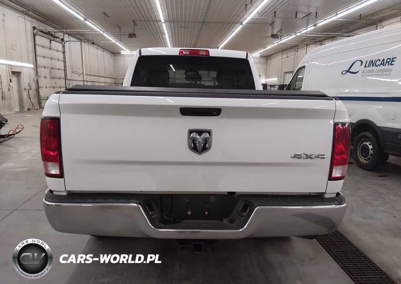 2015 Ram 1500 Tradesman VIN:1C6RR7FT1FS740443 - 17