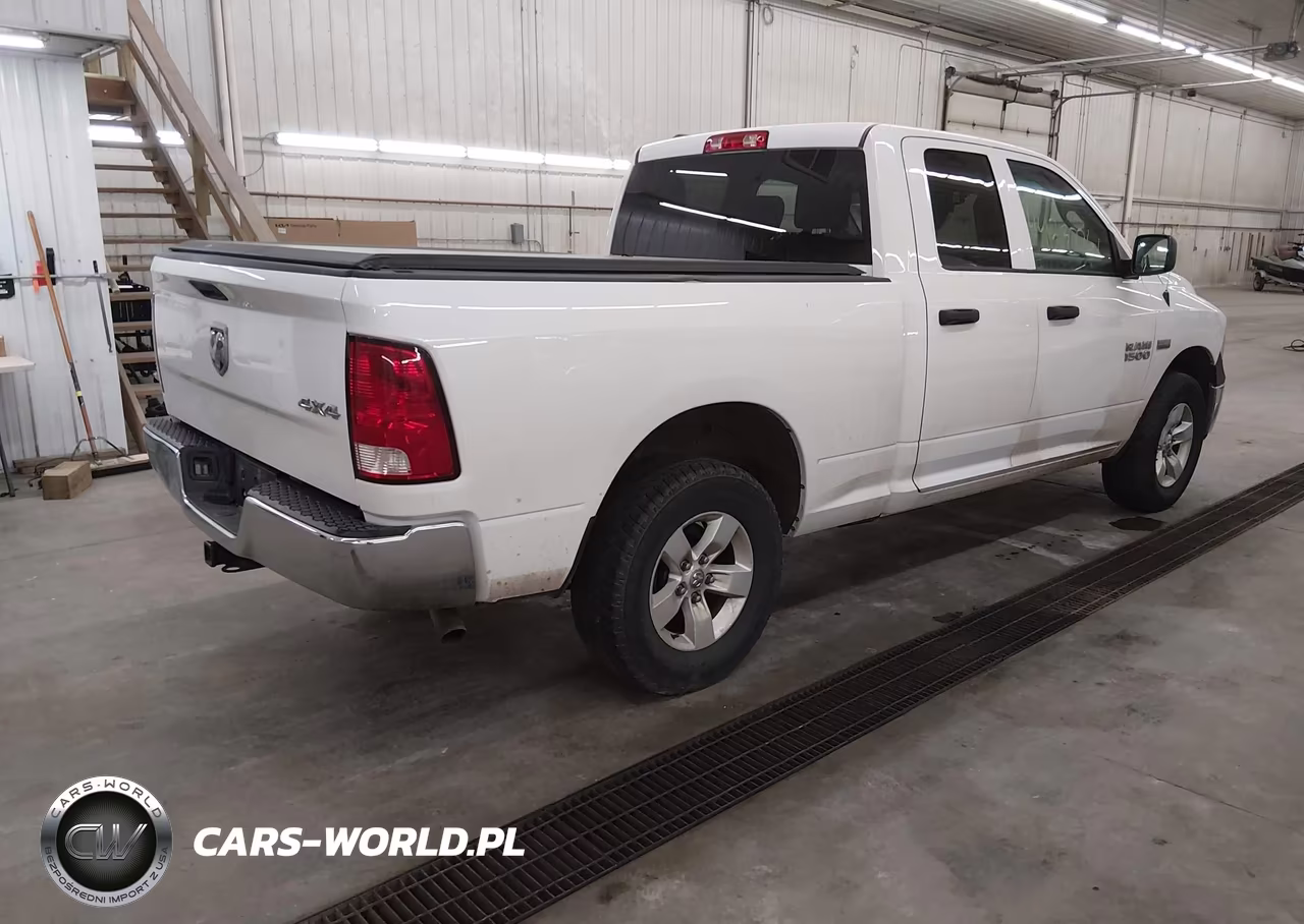 2015 Ram 1500 Tradesman VIN:1C6RR7FT1FS740443 - 4