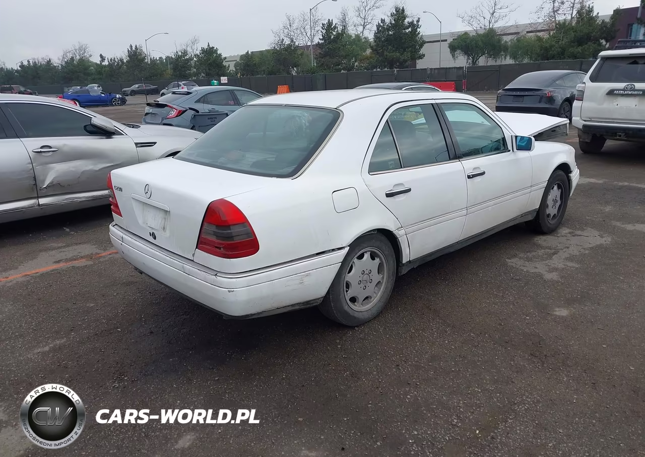 1997 Mercedes-Benz C 230 VIN:WDBHA23E9VA513461 - 4