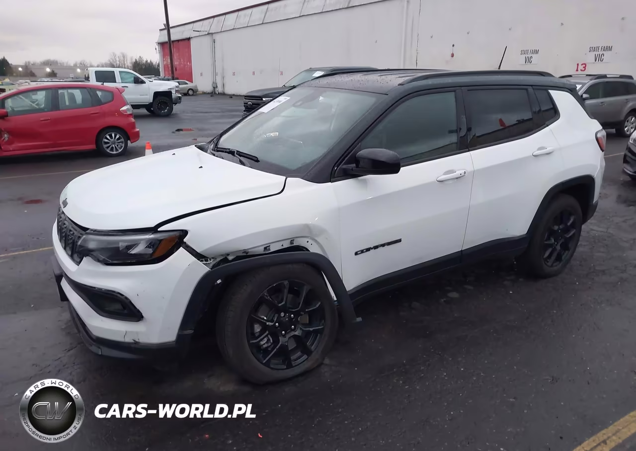 2024 Jeep Compass Latitude 4X4 VIN:3C4NJDBN4RT166945 - 2