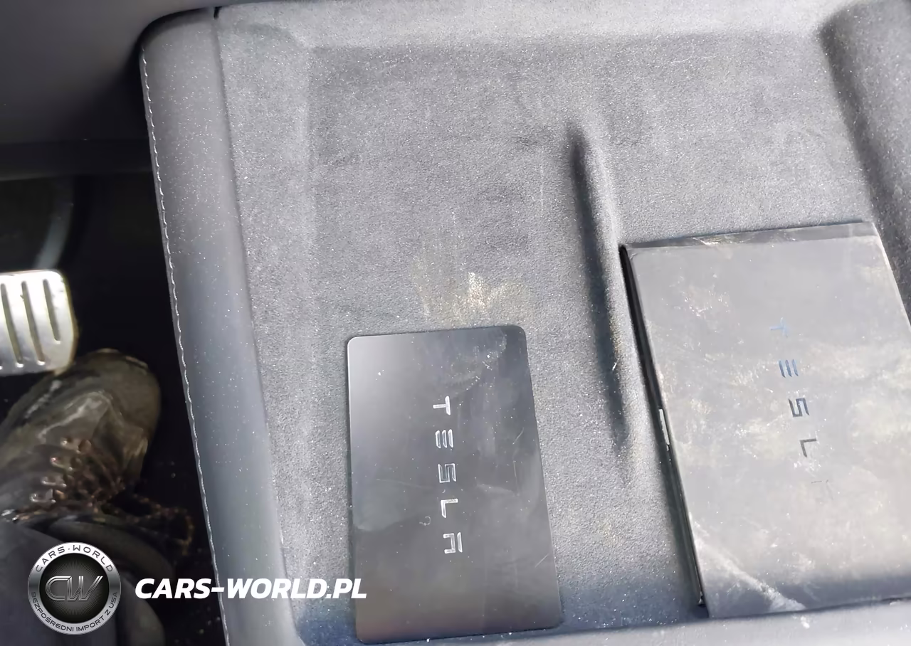 2024 Tesla Model 3 Performance All-Wheel Drive VIN:5YJ3E1ET3RF868211 - 11