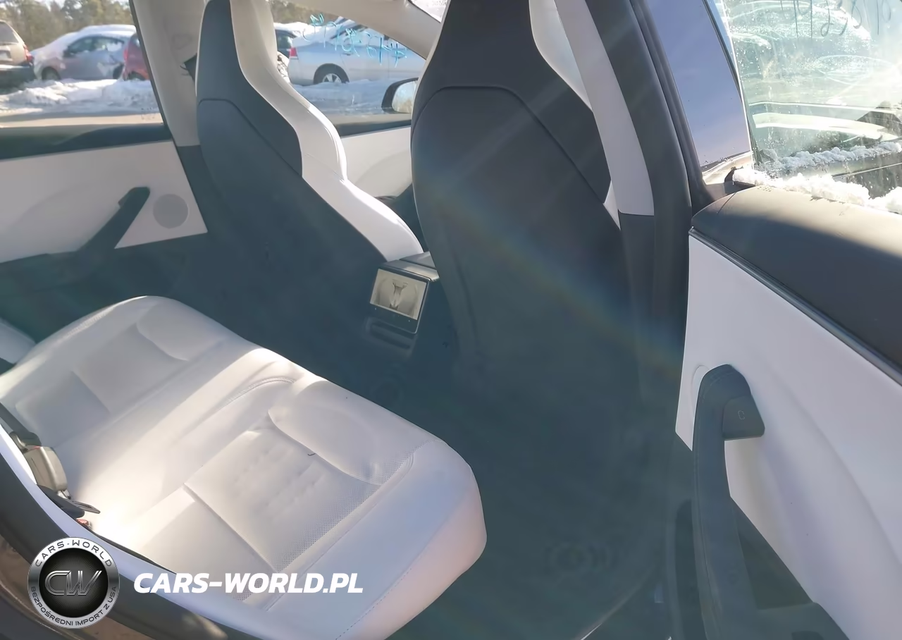 2024 Tesla Model 3 Performance All-Wheel Drive VIN:5YJ3E1ET3RF868211 - 8