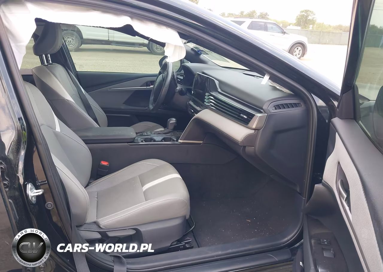 2025 Toyota Camry Se VIN:4T1DAACK5SU520834 - 5