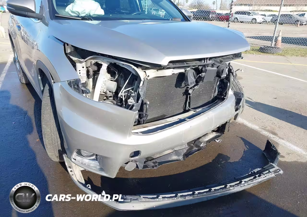 2015 Toyota Highlander Limited V6 VIN:5TDYKRFH1FS050359 - 17
