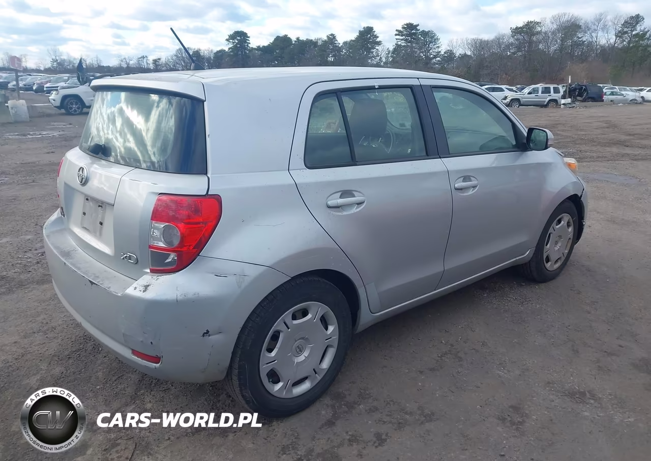 2010 Scion Xd VIN:JTKKU4B46AJ056694 - 4