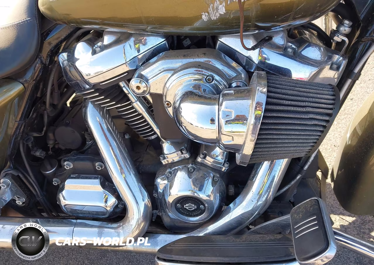 2017 Harley-Davidson Fltrxs Road Glide Special VIN:1HD1KTC16HB604302 - 8