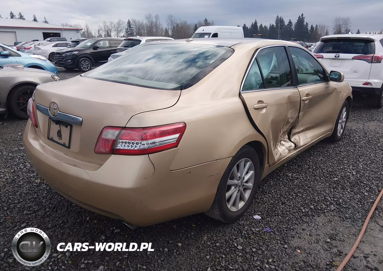 2010 Toyota Camry Xle VIN:4T4BF3EK0AR069429 - 4