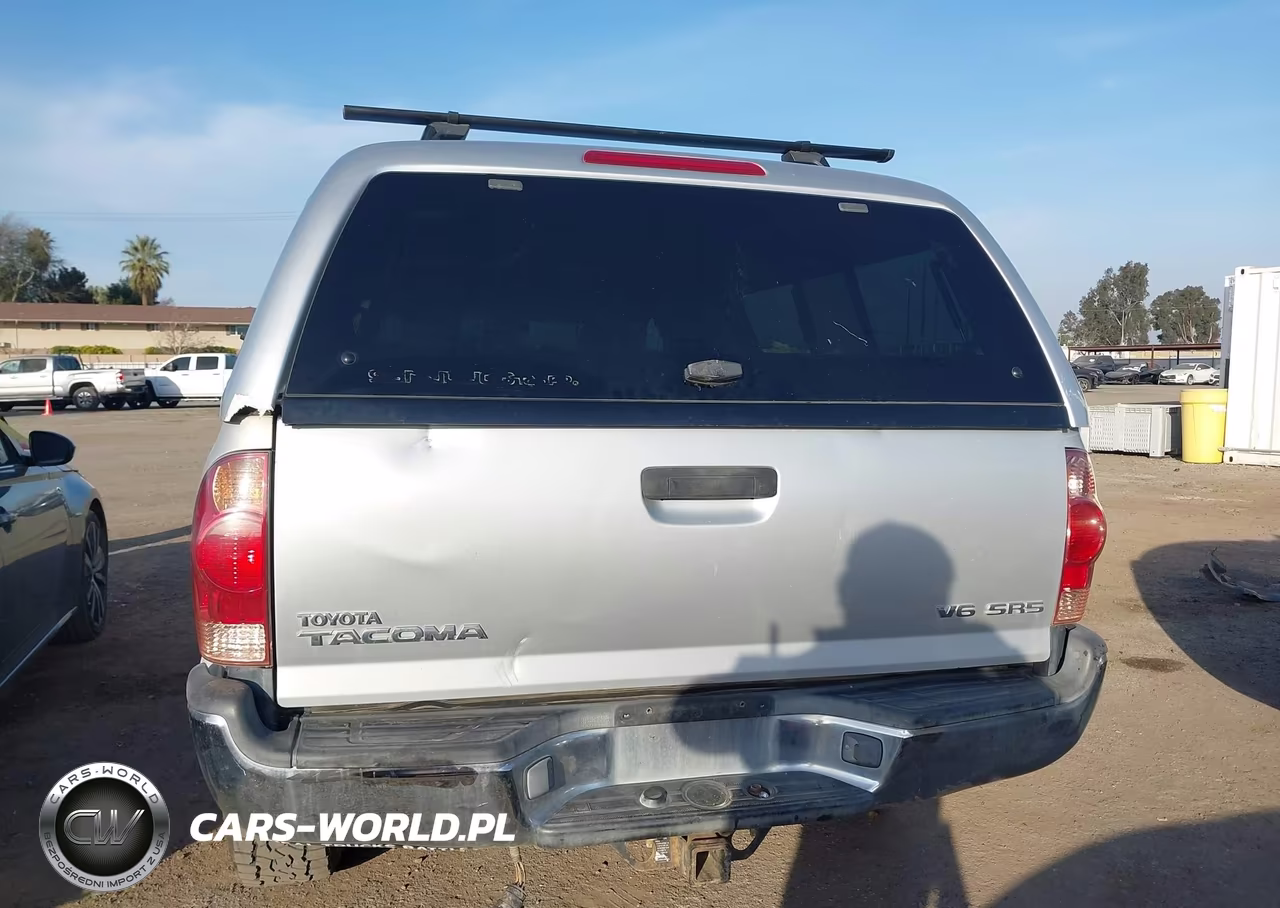 2007 Toyota Tacoma Base V6 VIN:5TEUU42N97Z418802 - 15