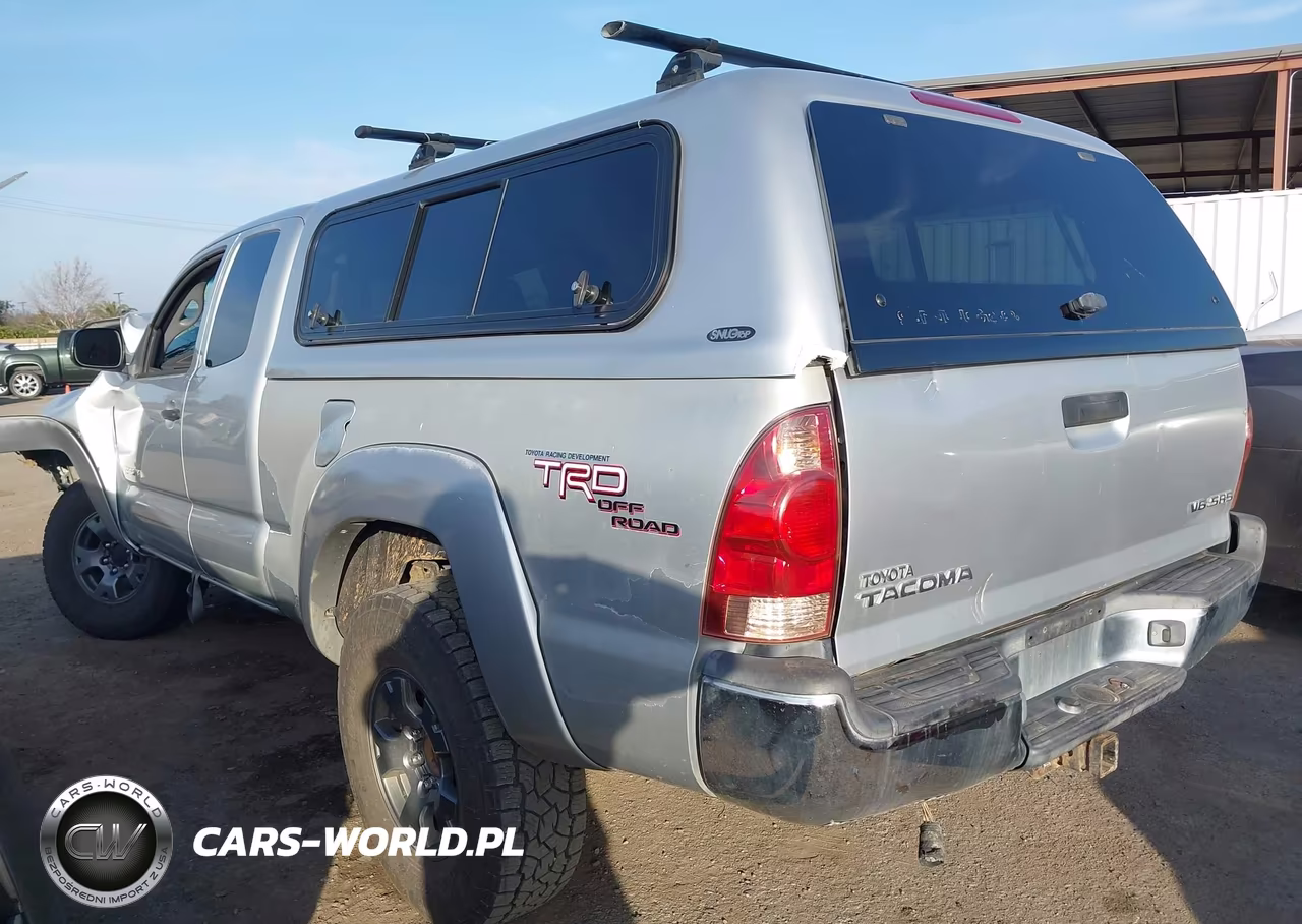 2007 Toyota Tacoma Base V6 VIN:5TEUU42N97Z418802 - 3