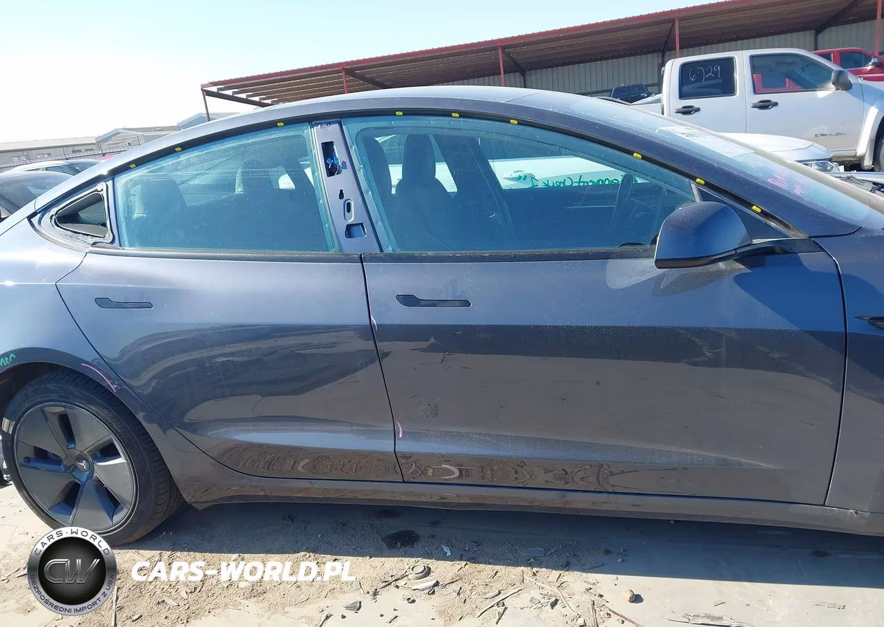 2023 Tesla Model 3 Rear-Wheel Drive VIN:5YJ3E1EAXPF664386 - 13