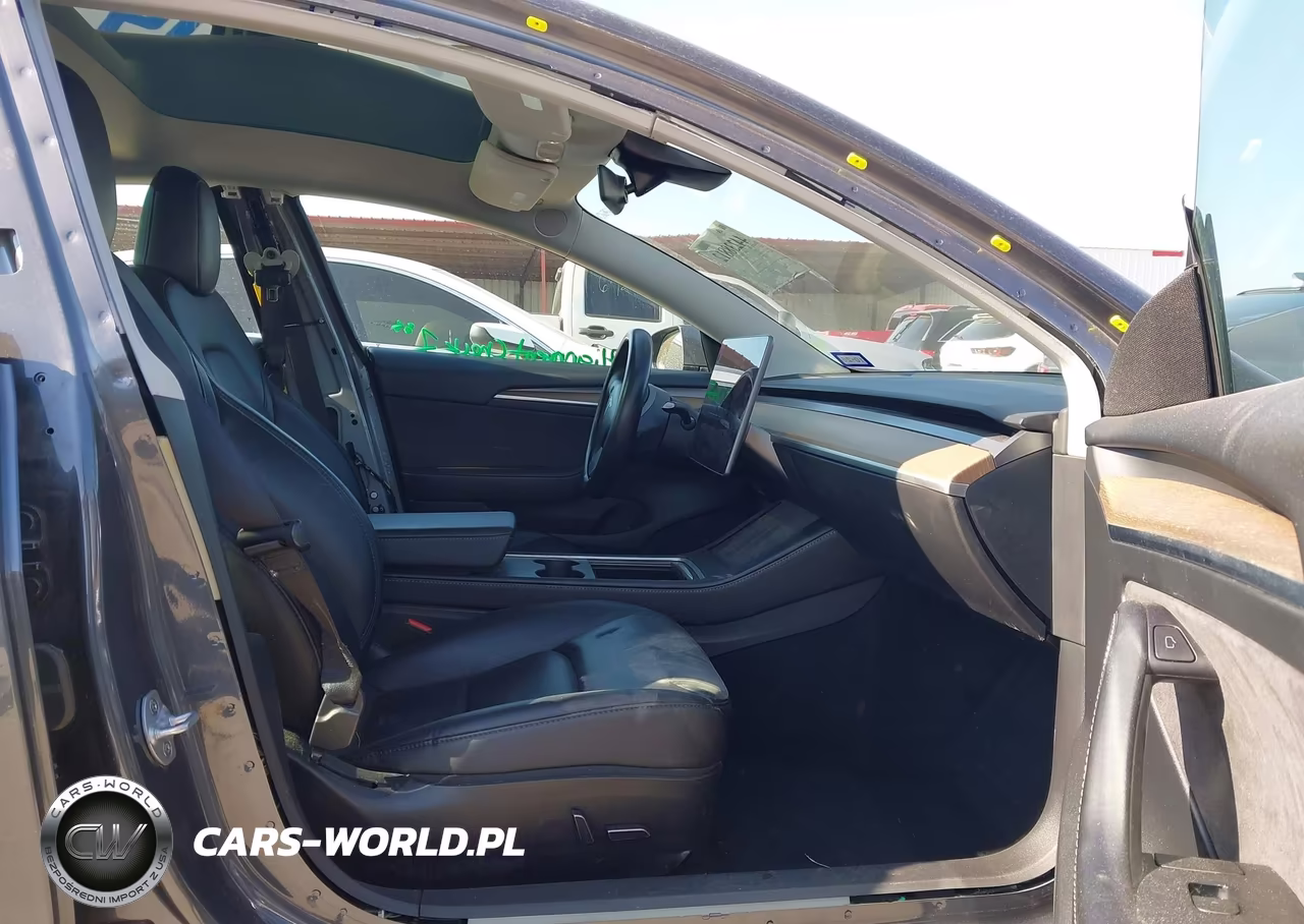 2023 Tesla Model 3 Rear-Wheel Drive VIN:5YJ3E1EAXPF664386 - 5