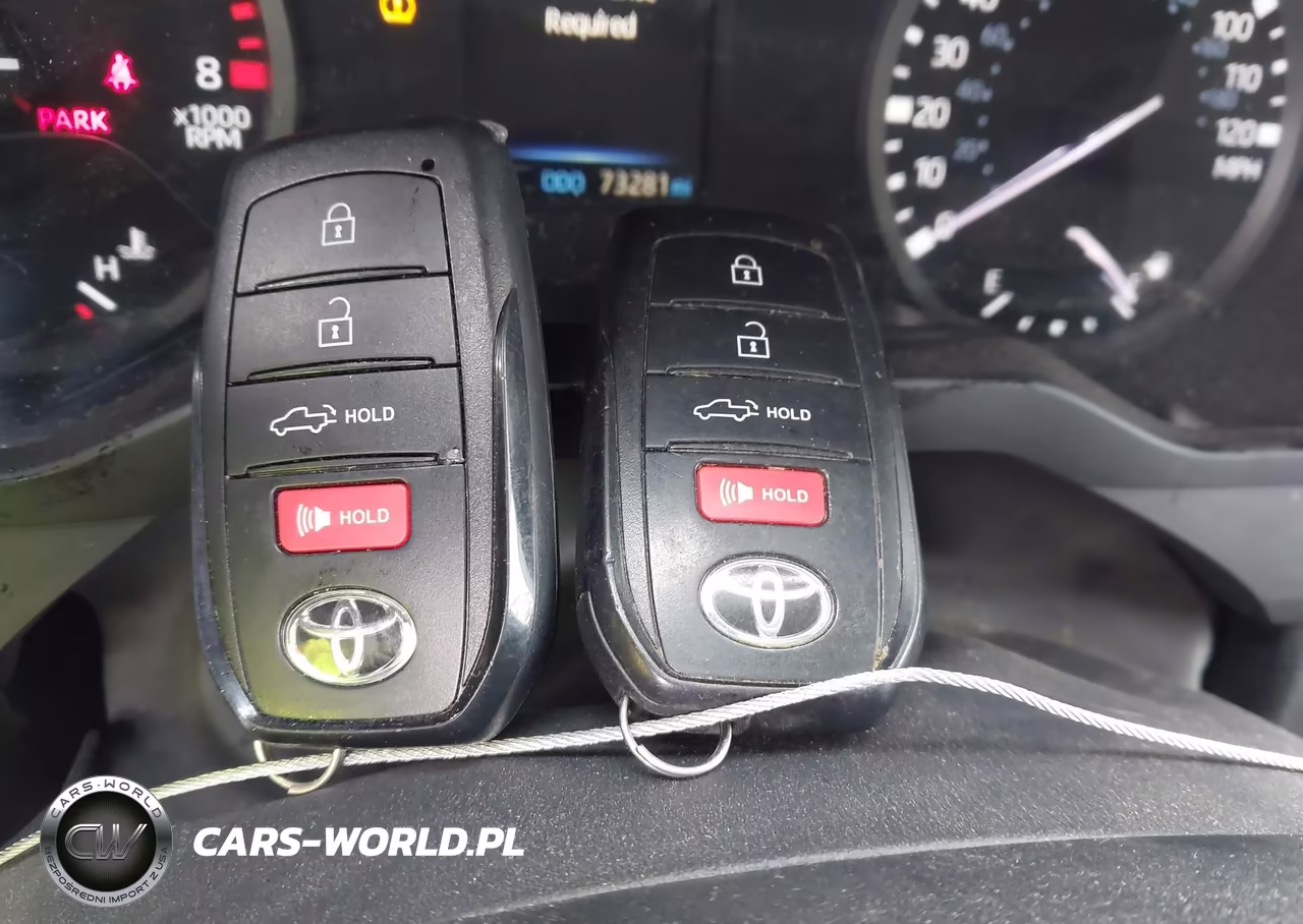 2022 Toyota Tundra Sr5 VIN:5TFLA5DA3NX045412 - 11