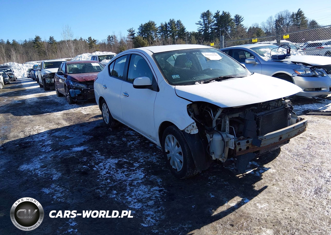2012 Nissan Versa 1.6 Sv