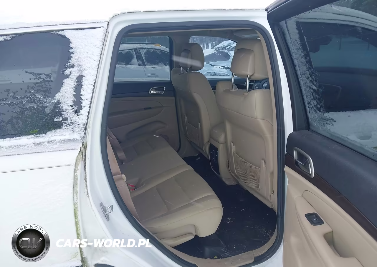 2014 Jeep Grand Cherokee Laredo VIN:1C4RJFAG6EC469845 - 8