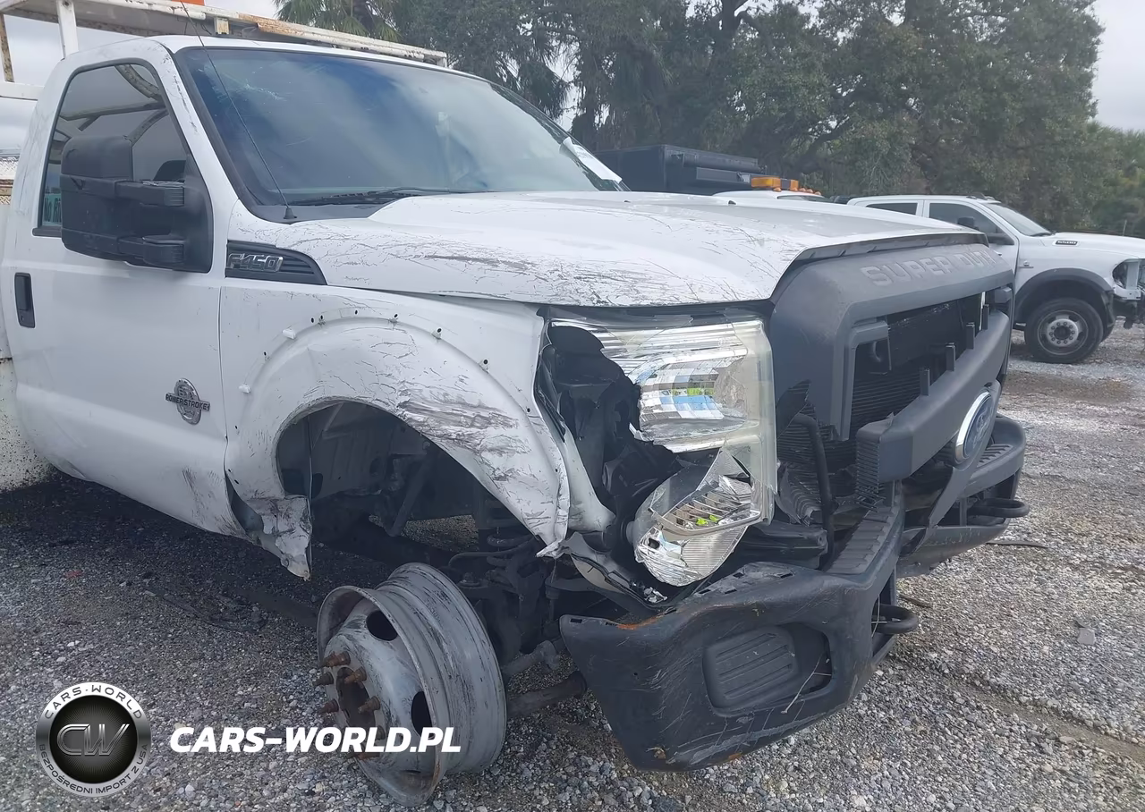 2015 Ford F-450 Chassis Xl VIN:1FDUF4GT0FEB25336 - 11