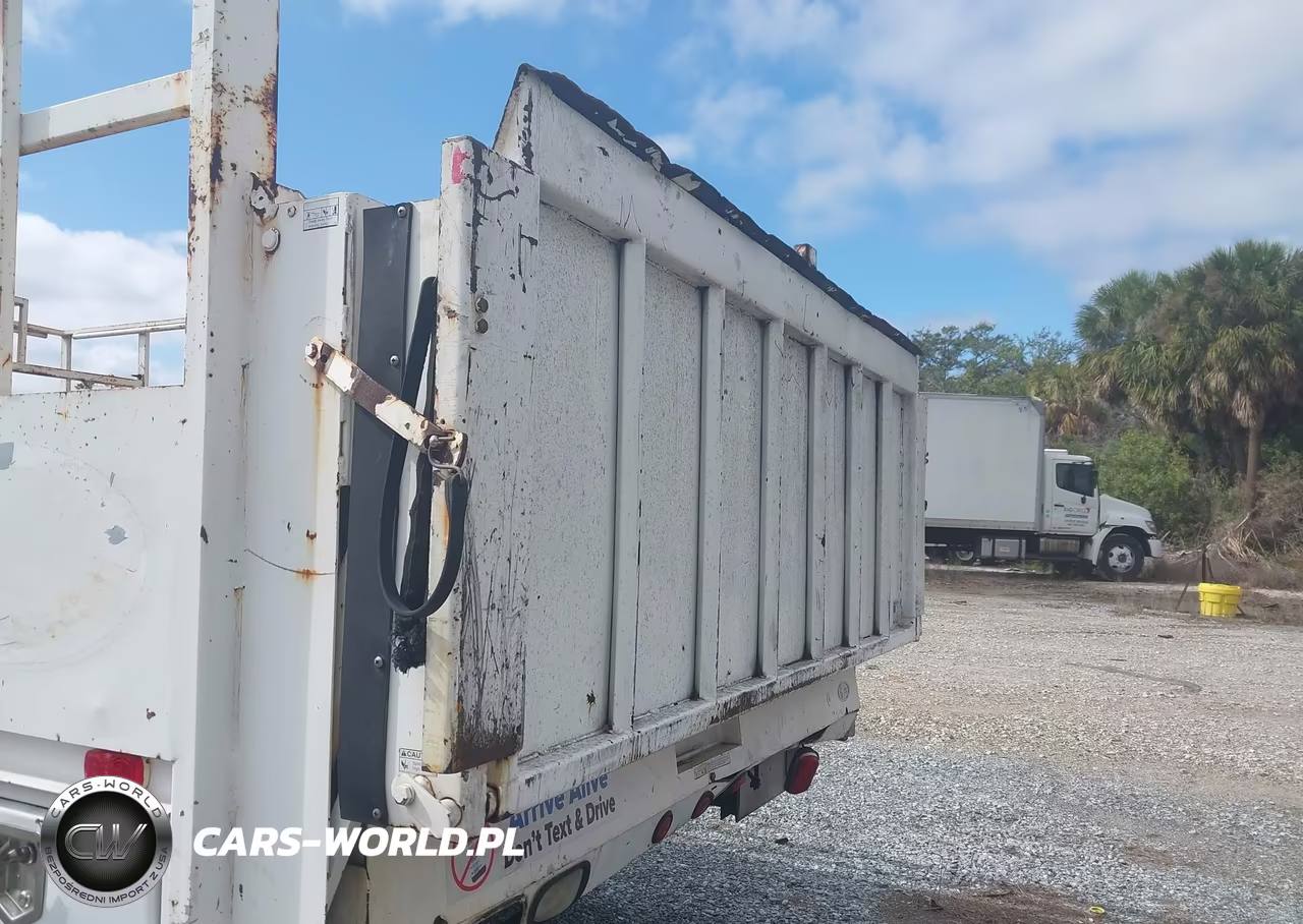 2015 Ford F-450 Chassis Xl VIN:1FDUF4GT0FEB25336 - 13